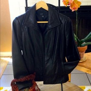 Avanti. Size Small. Black leather tailored jacket